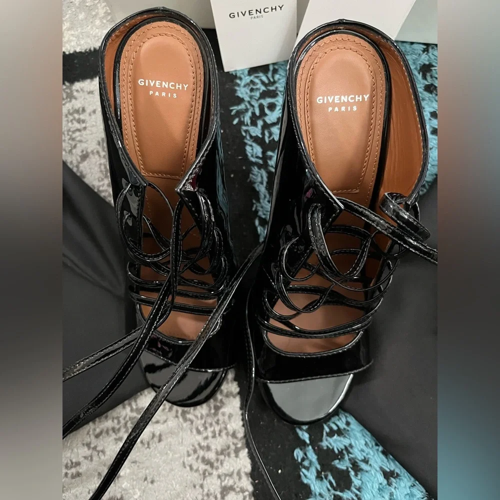 Authentic Givenchy lace up backless mule sandal - Picture 5 of 5